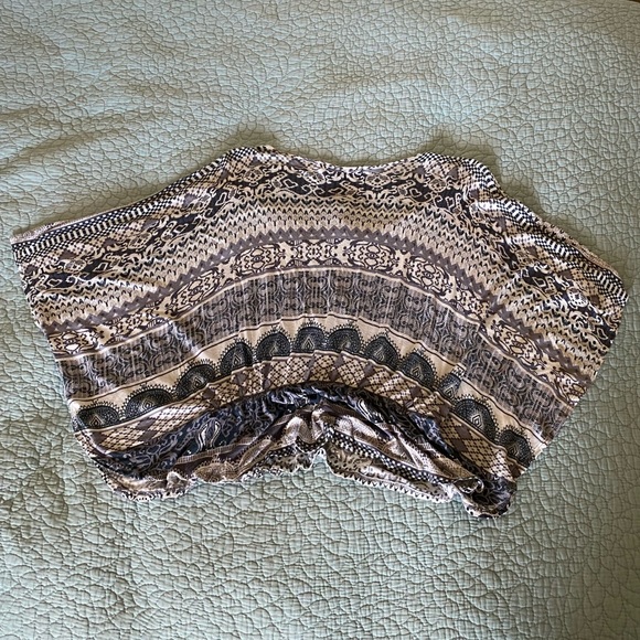 Forever 21 Boho Top - Picture 2 of 4